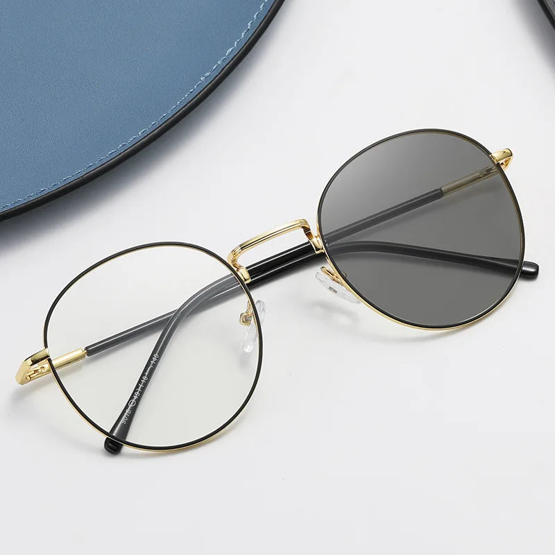 New Fashion Metal Retro Lightweight Round Frame Men and Women Anti Blue Light Color-Changing Glasses