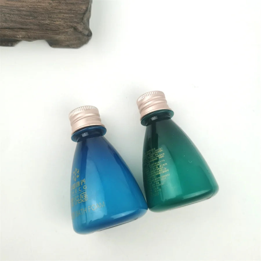 Fast Shipping Empty 40ml Body Wash Bottle Plastic Travel Hotel Shampoo Bottles Plastic Bottles With Cap Hotel Amenities Set