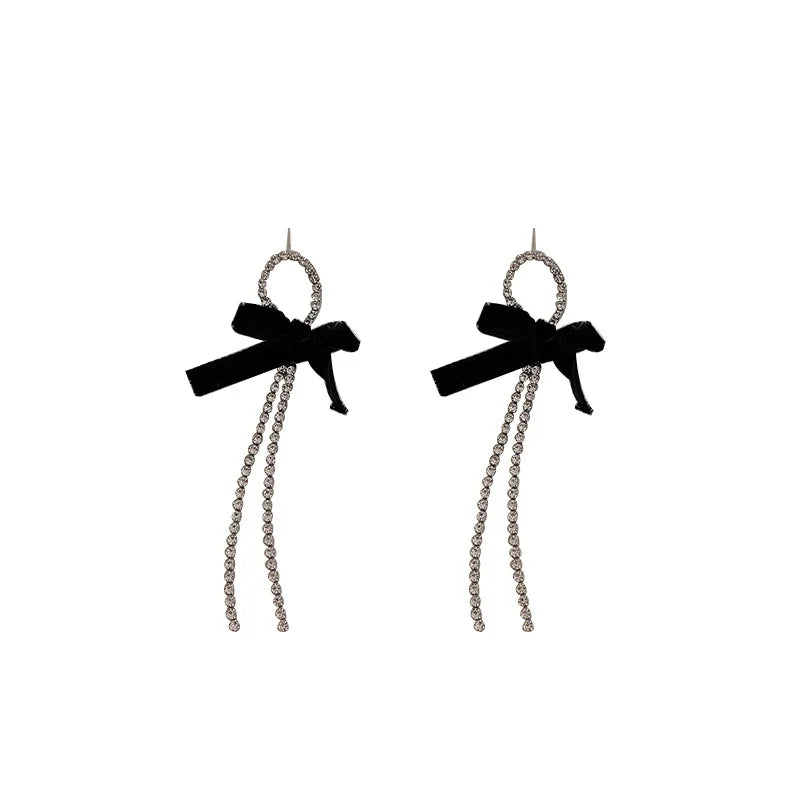 Elegant Velvet Bowknot with Long Diamond Tassel for Wedding Diamond 925 Silver Earrings