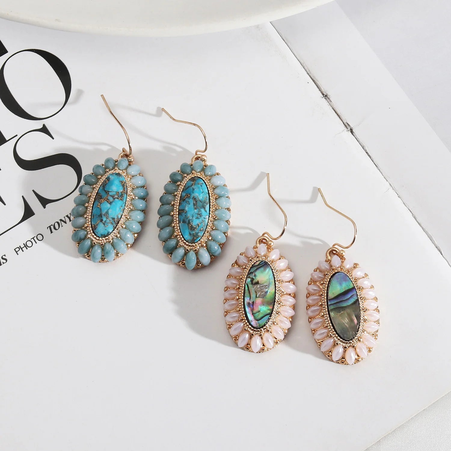 2022 New Bohemian Vintage Abalone Shell Geometric Oval Pearl Inlaid Turquoise Earrings for Women