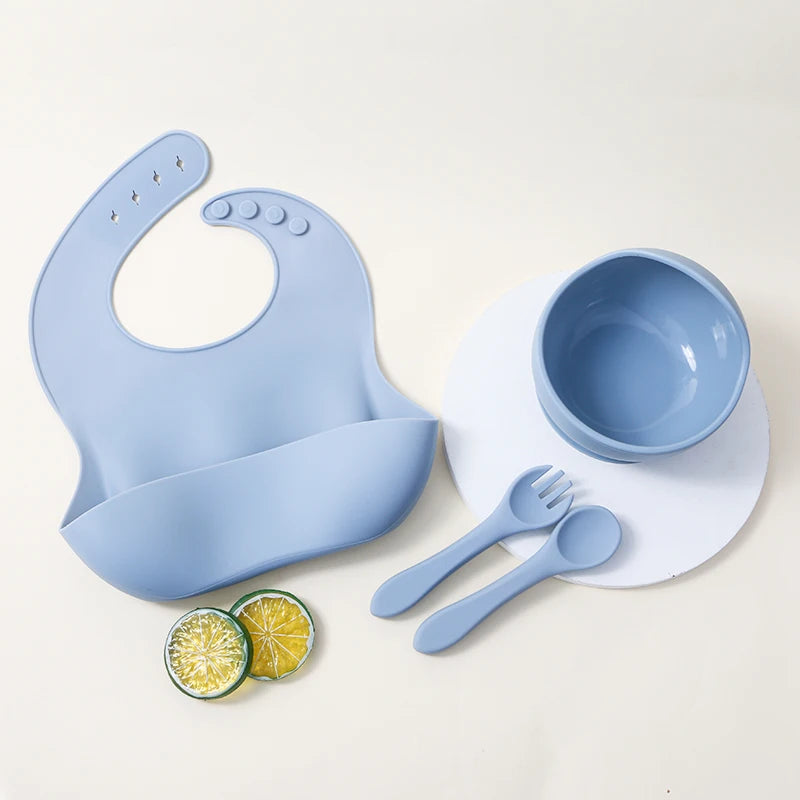 High Quality BPA-Free Silicone Feeding Set for Babies Including Suction Bib Fork and Spoon for Tableware for Dining