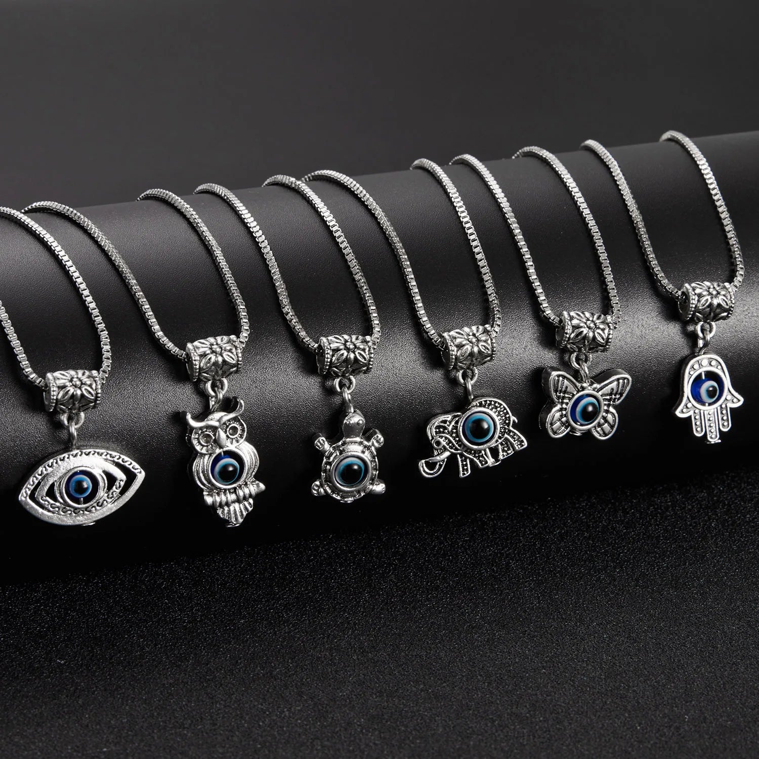 Risingmoon Silver Plated butterfly Elephant Hollow Hand Animal Collarbone Blue Eye Box Chain Necklace