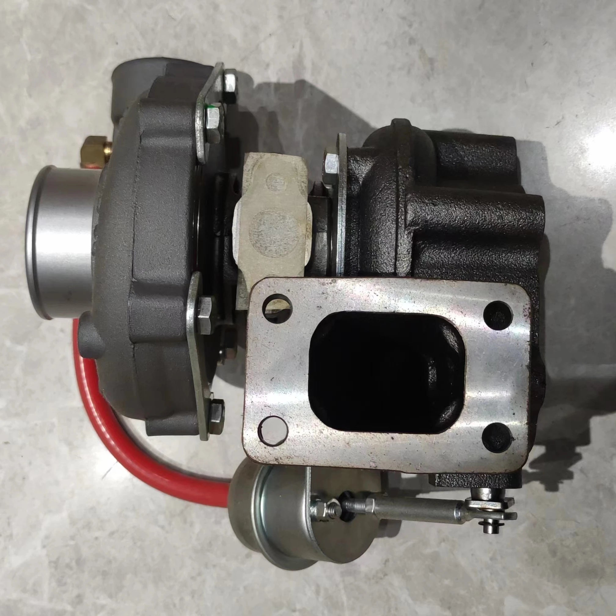 Turbocharger TB28 765056-0001 LX28ZL-2A Turbo for YUCHAI 4102