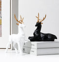 Lucky Deer Pattern Home Decoration Ornament Black and White Color Matching Elk Shape Decoration Crafts With Golden Antlers