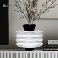 Stock Polyresin Black White Modern Design High Standard Quality Interior Decor Flower Vase Bathroom Living Room Luxury Ornament