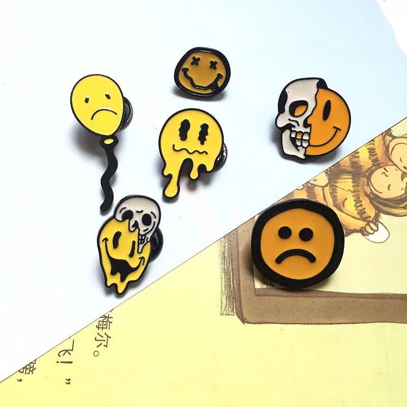 Wholesale Stock Personality Cute Smiley Cry Expression Skull  Badge Brooch Smile Face Funny Soft Broach Badge Enamel Pin