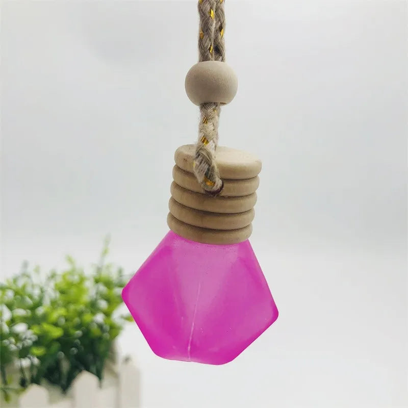 Rhombus Shape Glass Car Perfume Bottles Pendant 5ml 8ml 10ml Perfume Empty Hanging Car Diffuser Bottle