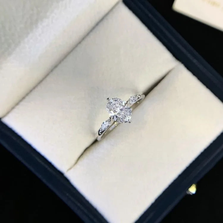 IGI Lab Grown 1cts Oval 3 EX Cut VVS VS Lab Diamond Engagement Ring Classic 3 Stone Side for Bridal