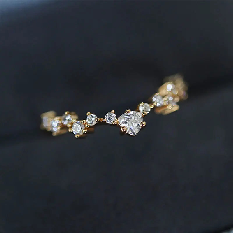 Pure 925 Sterling Silver Hot Sale V Shaped Shiny Zircon Diamond Engagement Rings for Women Jewelry