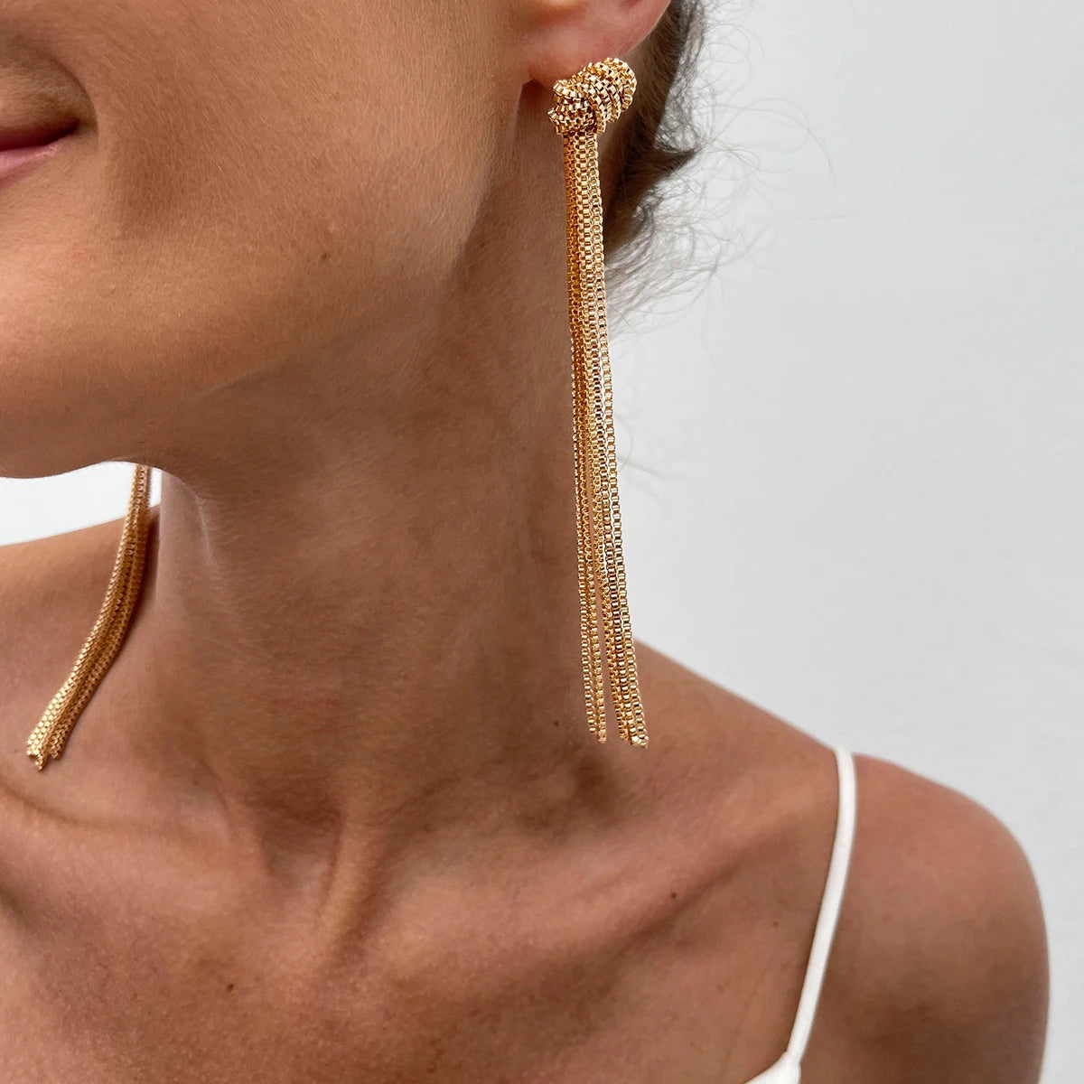 Elegant Multilayer Box Chain Long Tassels Earrings for Women Trendy Ladies Street Wear Stud Earrings Fashion Jewelry Accessories