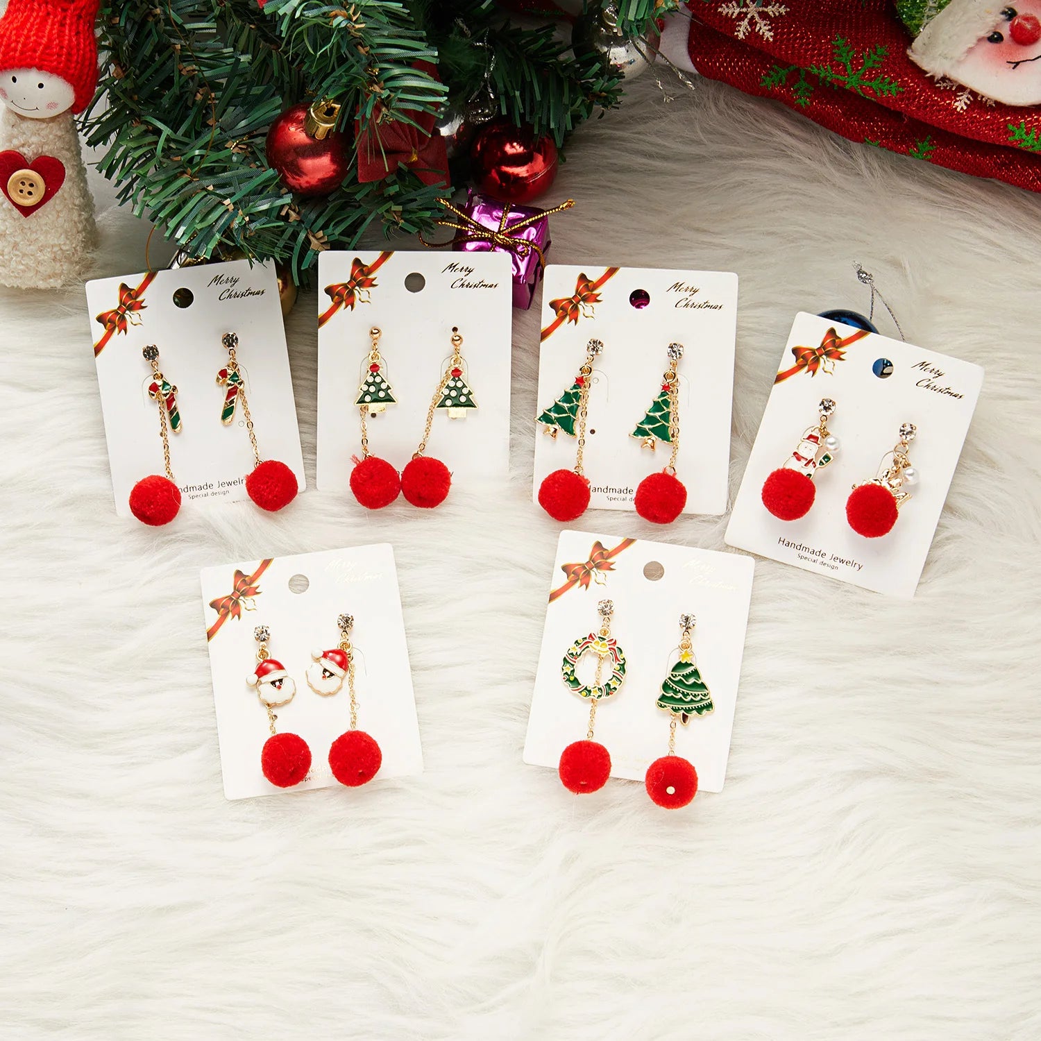 Christmas Alloy Tassel Red Plush Ball Stud Earrings Rhinestone Santa Snowman Pendant Earrings Fashion 2025 New Jewelry
