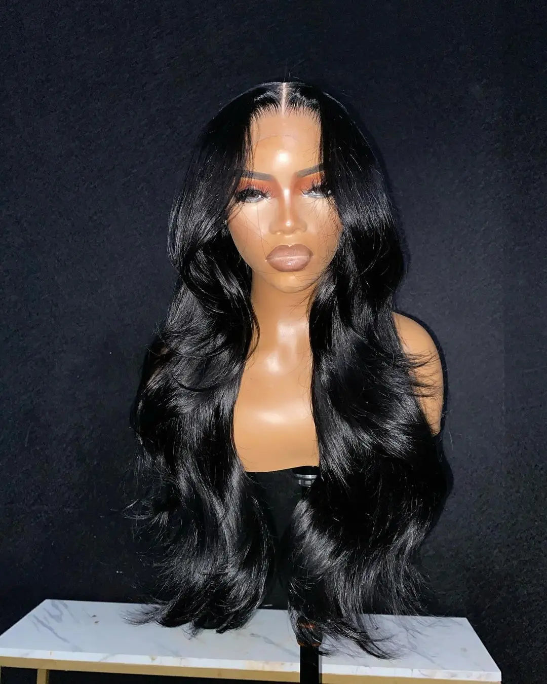 Wholesale Top Grade Natural Color Brazilian Lace Front Human Hair Wigs Pre Plucked 13x4 /4x4 Lace Frontal Wig for Women