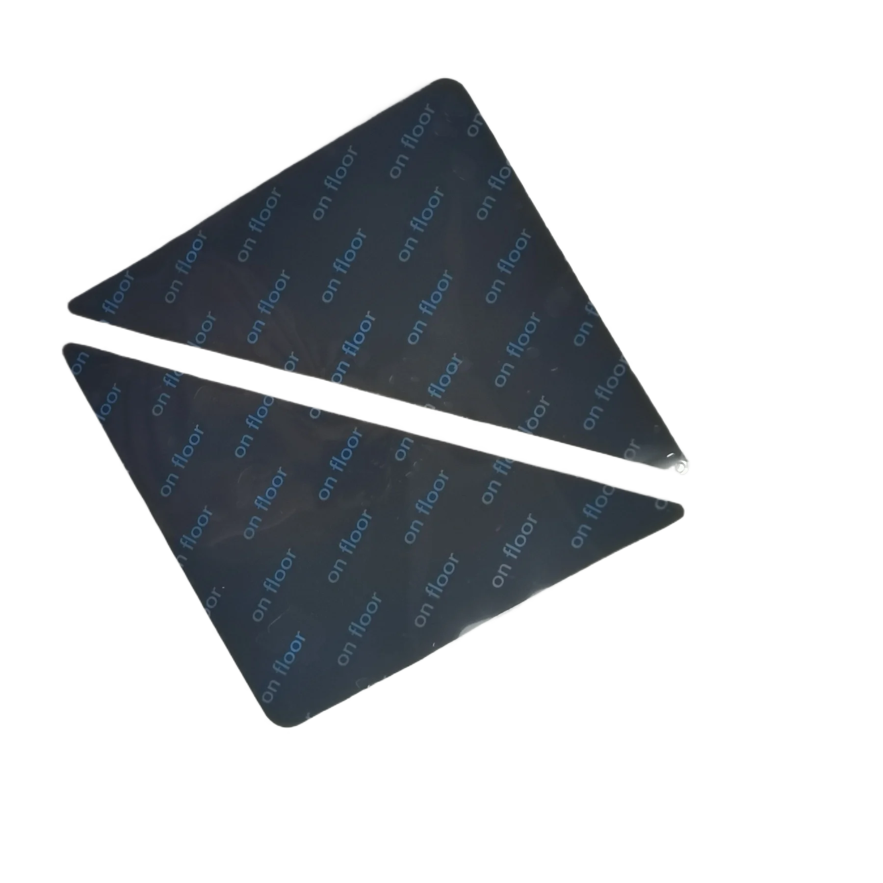 4PCS Triangle Double Sided Adhesive Rug Gripper Pads 1MM Non Slip Washable Rug Grippers