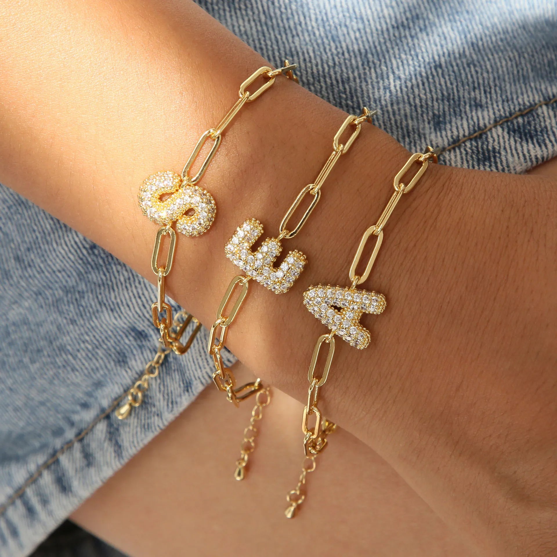 2025 Fashion 26 Letter Bracelet Initial Bracelet Brass Zircon Bracelet 18K Gold Plated Dainty Jewelry for Women Girls