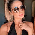 2022 Fashion Luxury Brand Designer Sunglasses One Piece Lens Personality Women Sun Glasses Shades Uv400
