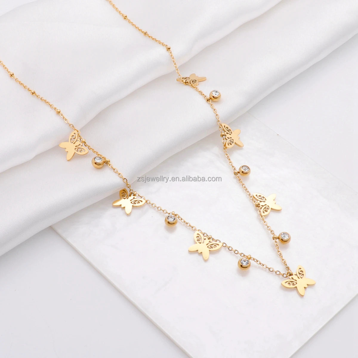 Butterfly Chunky Jewelry Girl Love Cute Shaped Gold Plated Flower Heart Stainless Steel Element Clover Women Design Necklace