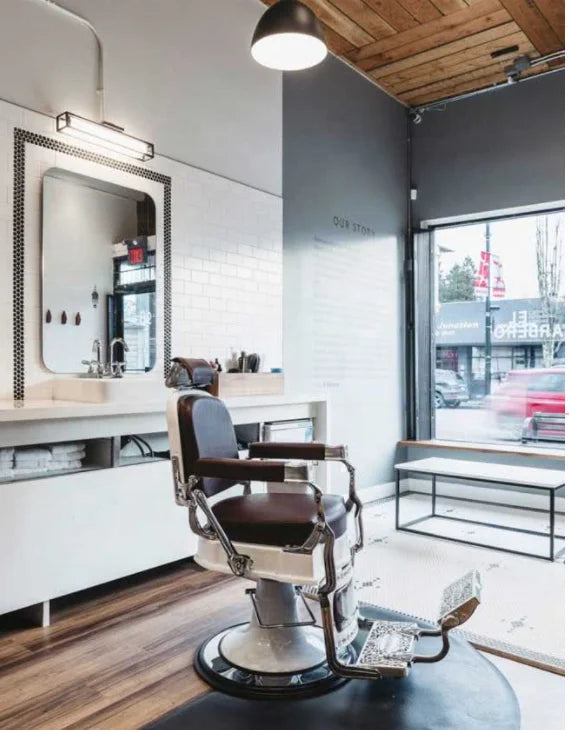 Beauty Salon Chair Hydraulic Barbershop Chair for Sale