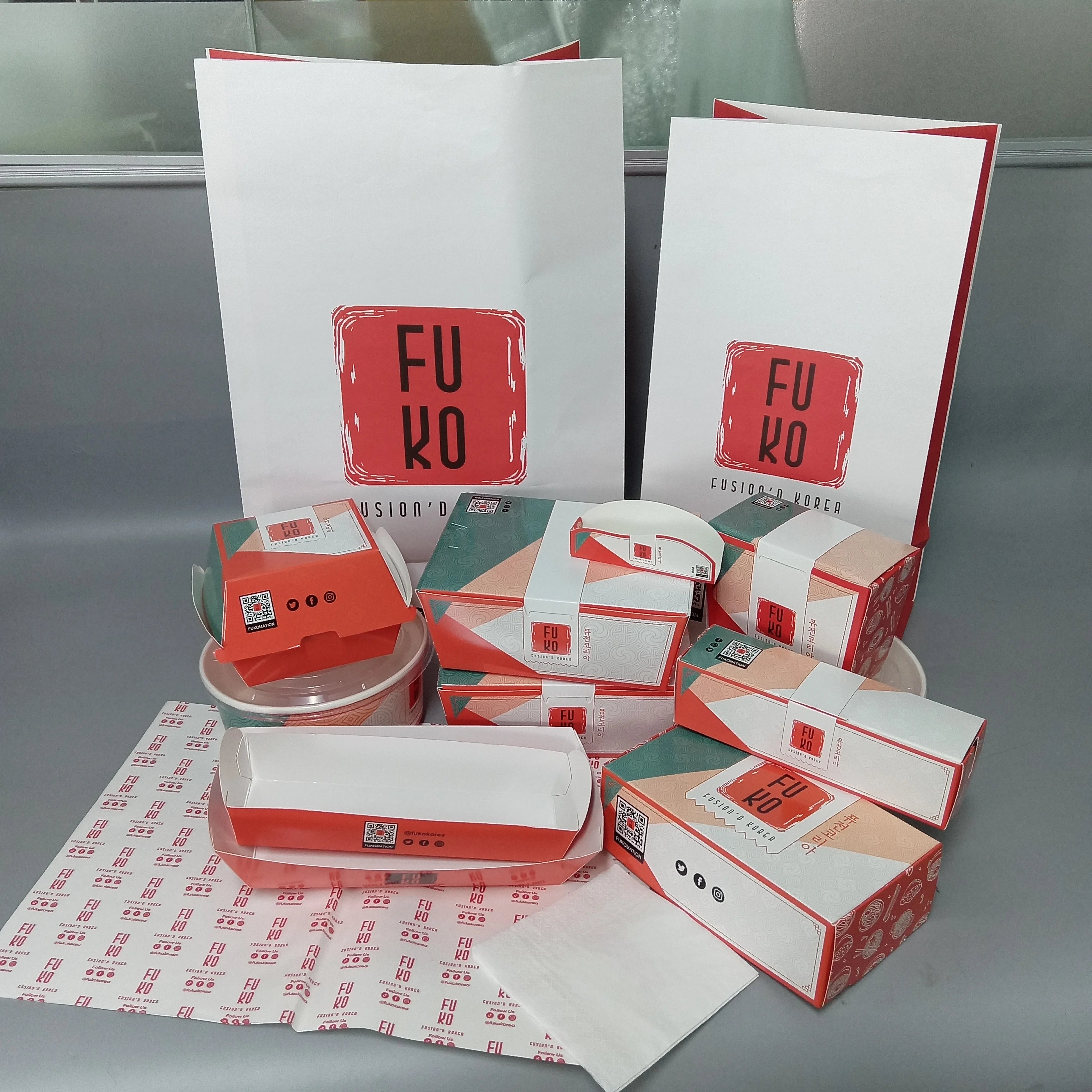 Foldable Waterproof 1000ml Paper Takeaway Food Containers Ideal for Packing Salads Fast Food 12oz 24oz