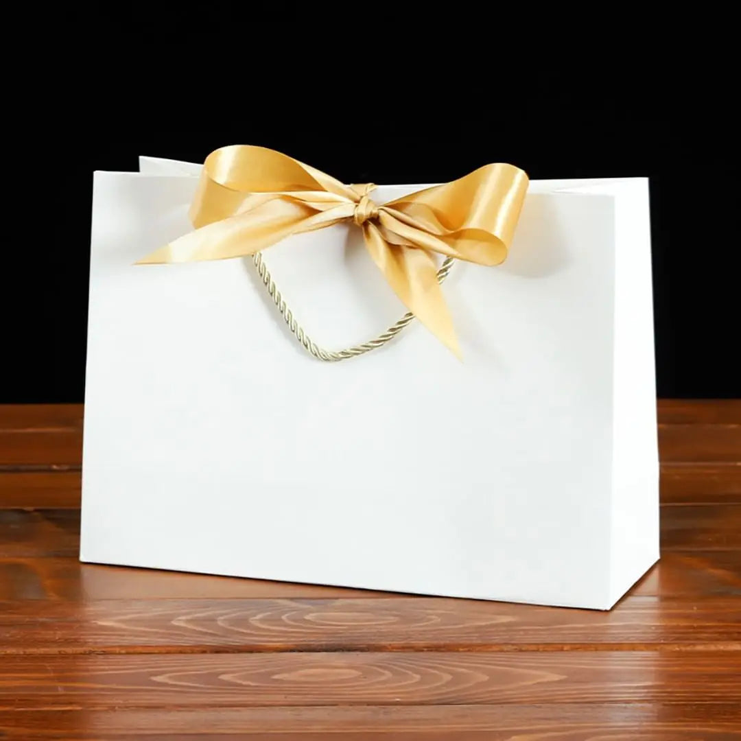 Customized Recyclable Art Paper Large Gift Bags Classic Style with Lamination & Coated Design for Shoes