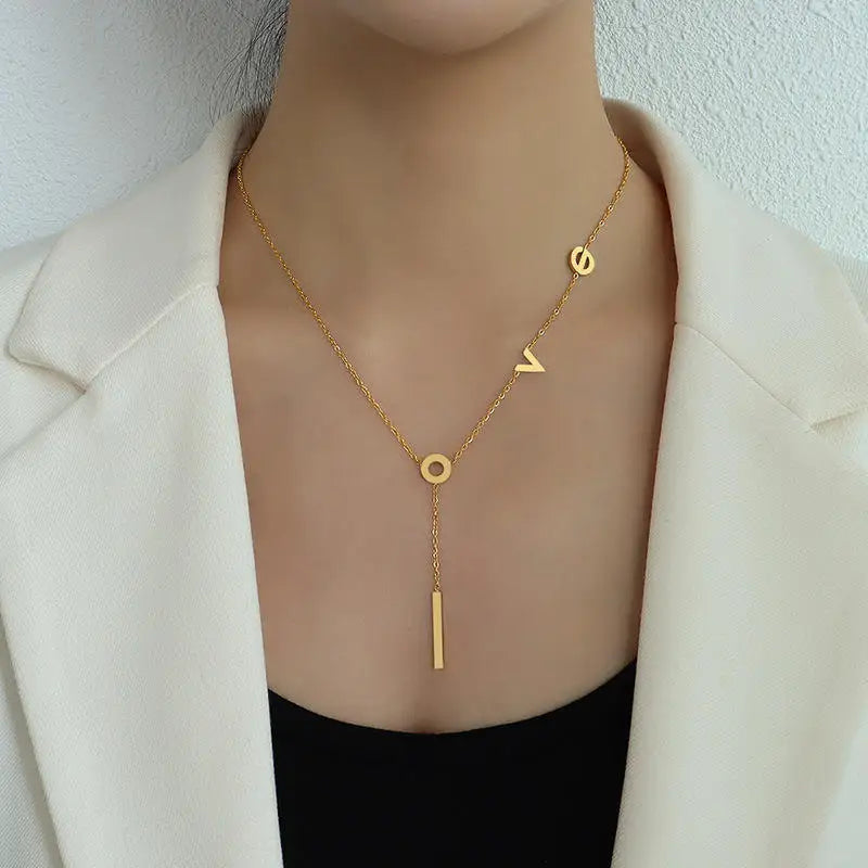High Fashion Jewelry Gilt Stainless Steel Love Letter Pendant Women's Jewelry Fringe Women's Necklace