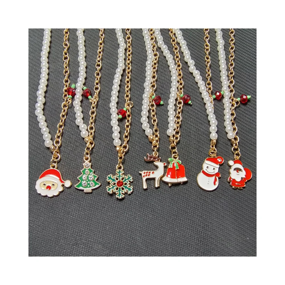 Christmas Necklaces Enamel Charms Deer Tree Wreath Candy Cane Bell Santa Necklace Trendy Xmas Party Jewelry Giftstion