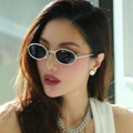 New Arrival Trendy Unisex UV400 Sunglasses High Quality Black Frames in PC Acetate Metal Materials with Custom Logo on Lens