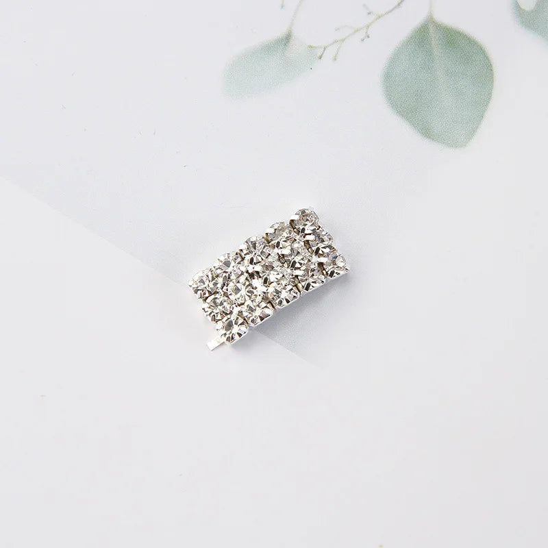 Wholesale Luxury Style Fashion Rhinestone Button Hair Clips Flower Jewelry Earrings for Party Gifts