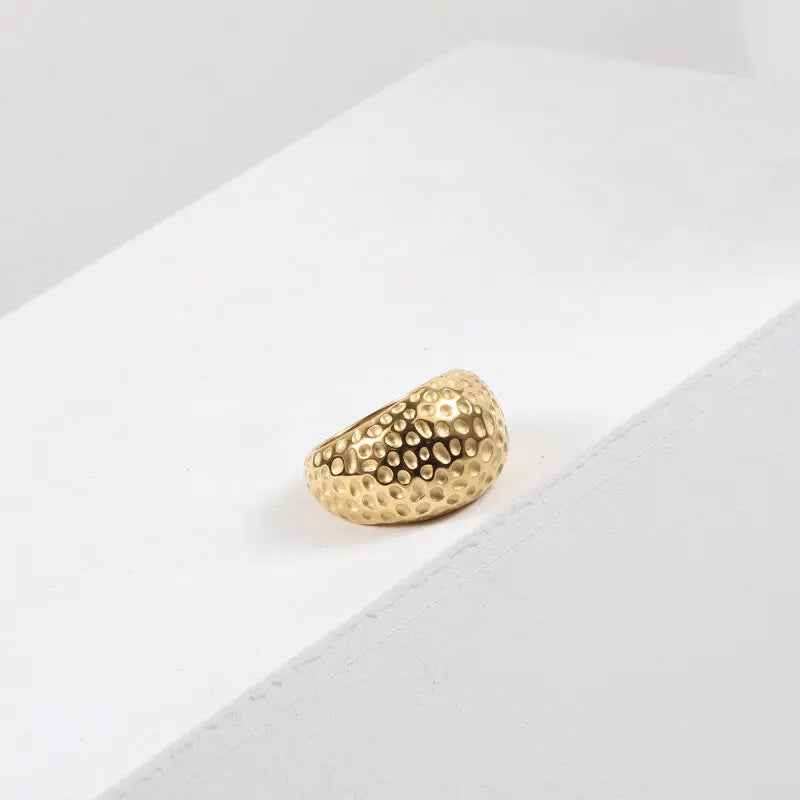 Fenny Stainless Steel Fashion Classic Bee-hole Bumpy Ring Ready to Ship Jewelry 18K Gold Plated Wholesale Jewelry MegaBDM
