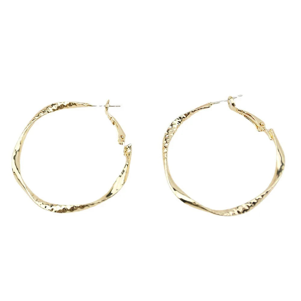 2023 Fashion Dainty S925 Sterling Silver Needle Hoop Earrings Minimalist Geometric Big Round Shape Hoop Earrings for Women Girls