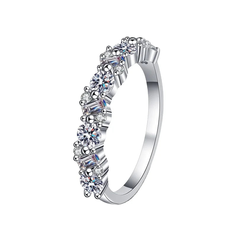 Factory 925 Sterling Silver Luxury Classic Design Ring Women Wedding Bands Moissanite 0.9ct Engagement Moissanite Rings