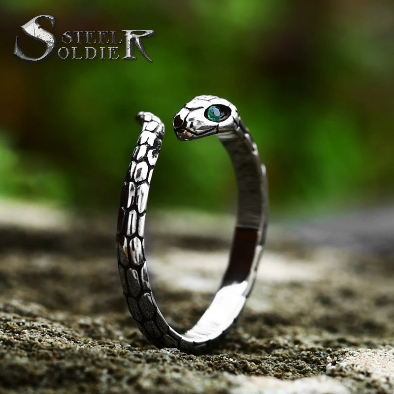 SS8-1102R New Vintage Stainless Steel Snake Ring With Green Eyes Cool Animal Women's Ring Special Jewelry Wholesale Gift
