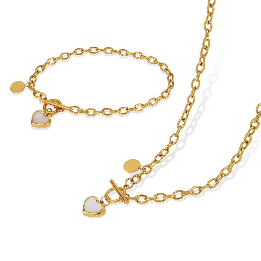 Stylish 18k Gold Plated Heart Necklace Bracelet Set Stainless Steel Disc White Shell Heart Pendant OT Clasp Oval Chain Necklace