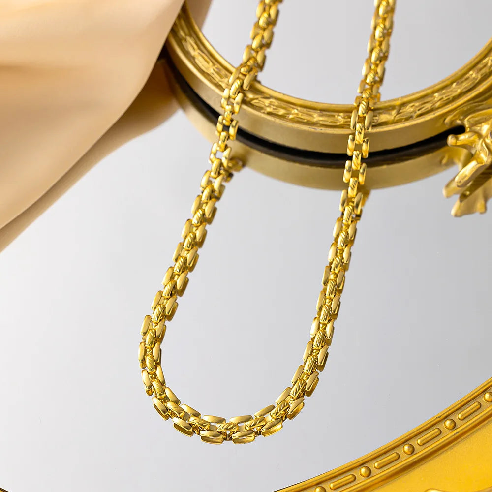 Non Tarnish Fashion Vintage Stainless Steel Necklace Wholesale 18K Gold Plated Clavicle Chain Necklace Bracelet for Women