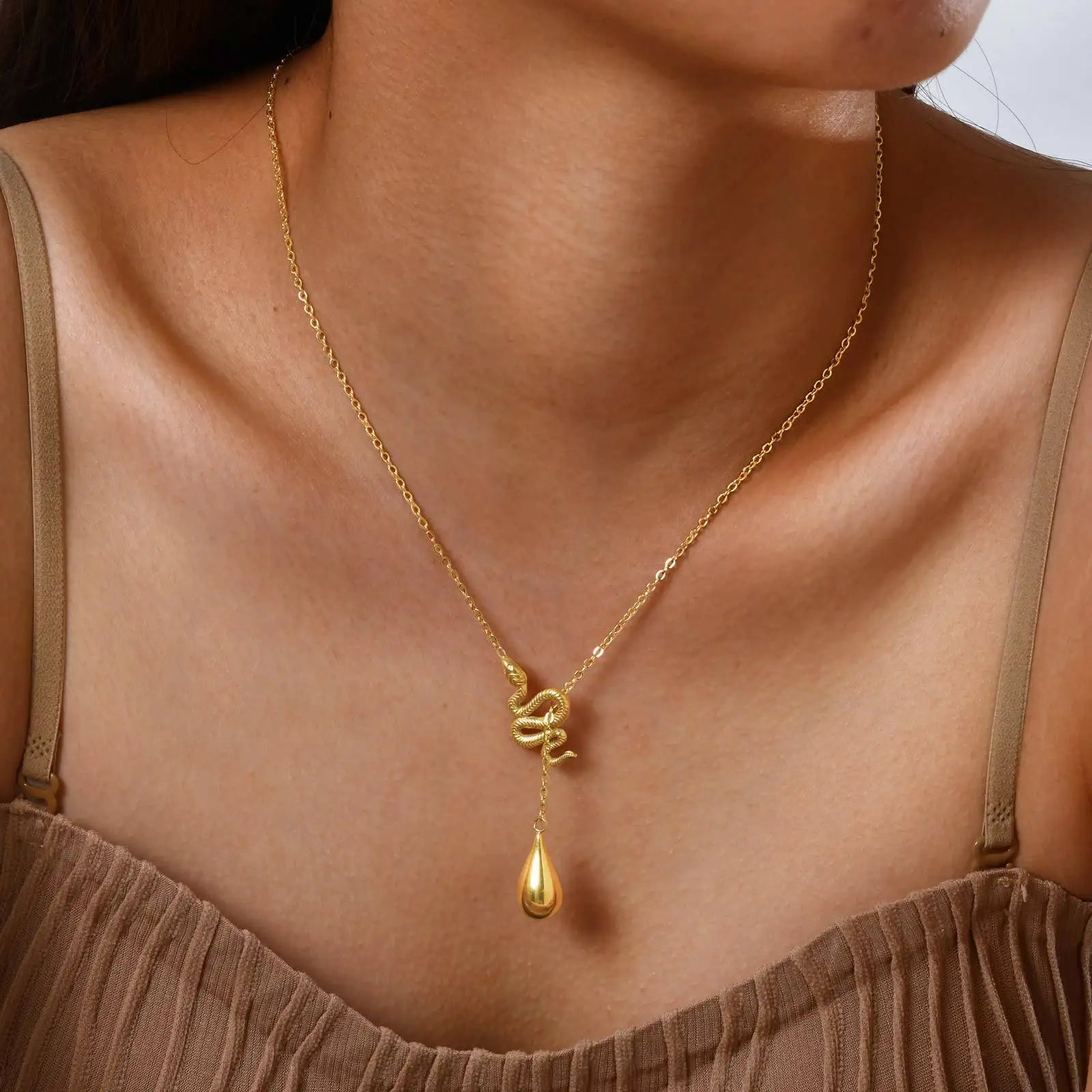 Luxury Quality Jewelry 18k PVD Gold Plated Stainless Steel Snake Water Drop Y Shaped Pendant Necklace