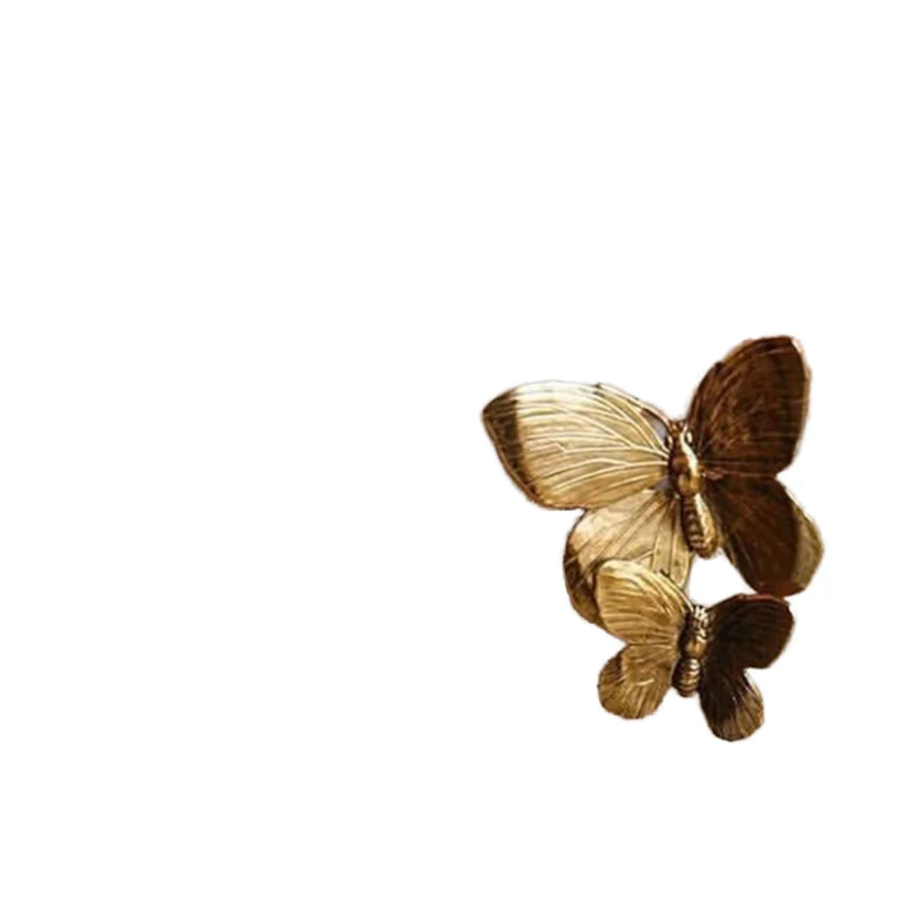 Elegant Gold Fashion Drop Earrings with Big Butterfly Pendant New Korean Senior Fresh Style Hoop Earrings for Women Jewelry