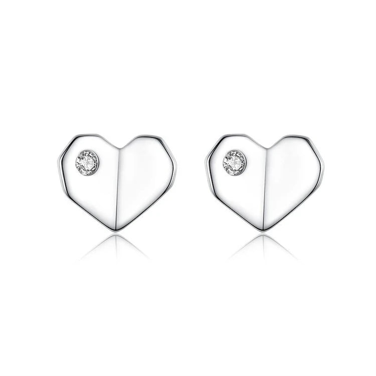 Mini Fine Jewelry 925 Sterling Silver Simple Diamond Love Heart-shaped Stud Earrings for Women