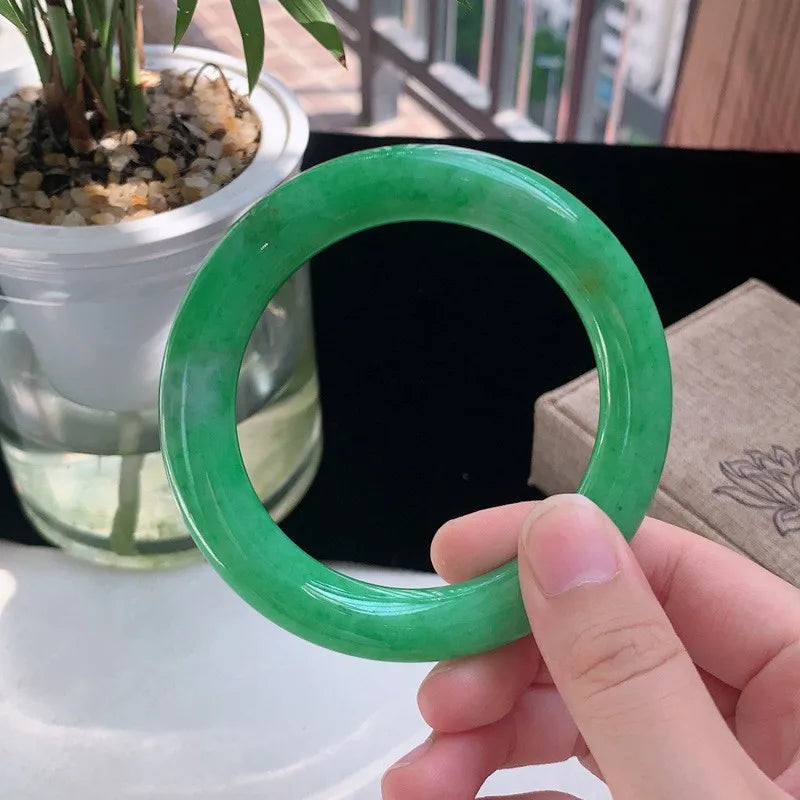 High Quality Jade Bangle for Women Natural Jadeite Bangle with Certificate