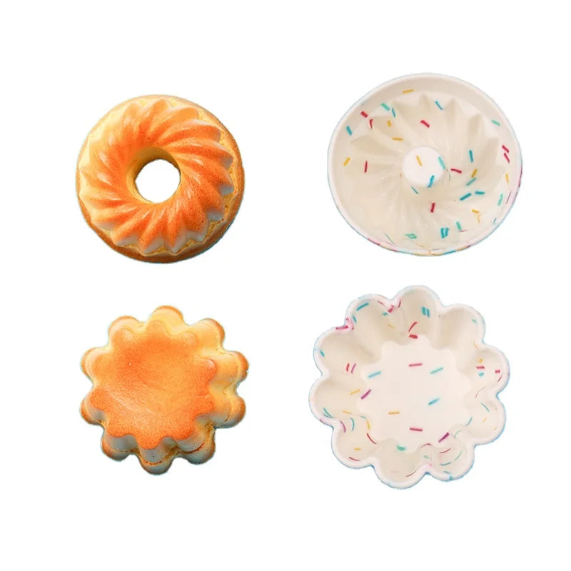 Food Grade  Non-stick Lovely  Heart/ Flower/Bear Shape Confetti Color Silicon Cake Moulds Mini Sprinkle Silicone Cupcake Molds