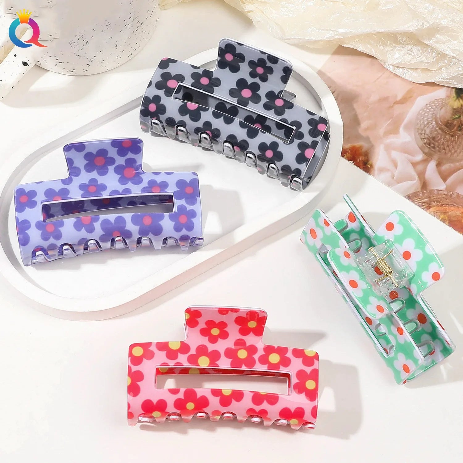 QIYUE PVC8.5cm Flower Print Pattern Square Hair Claw Clips 8.5Cm Simple Hollow Square Sweet Hair Clips