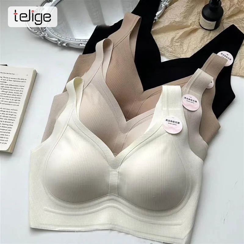 OEM/ODM Full Cup Women's Thin Soft V-neck Push up Bras Seamless Wireless Deep Cup Seamless Bralette Bra for Women