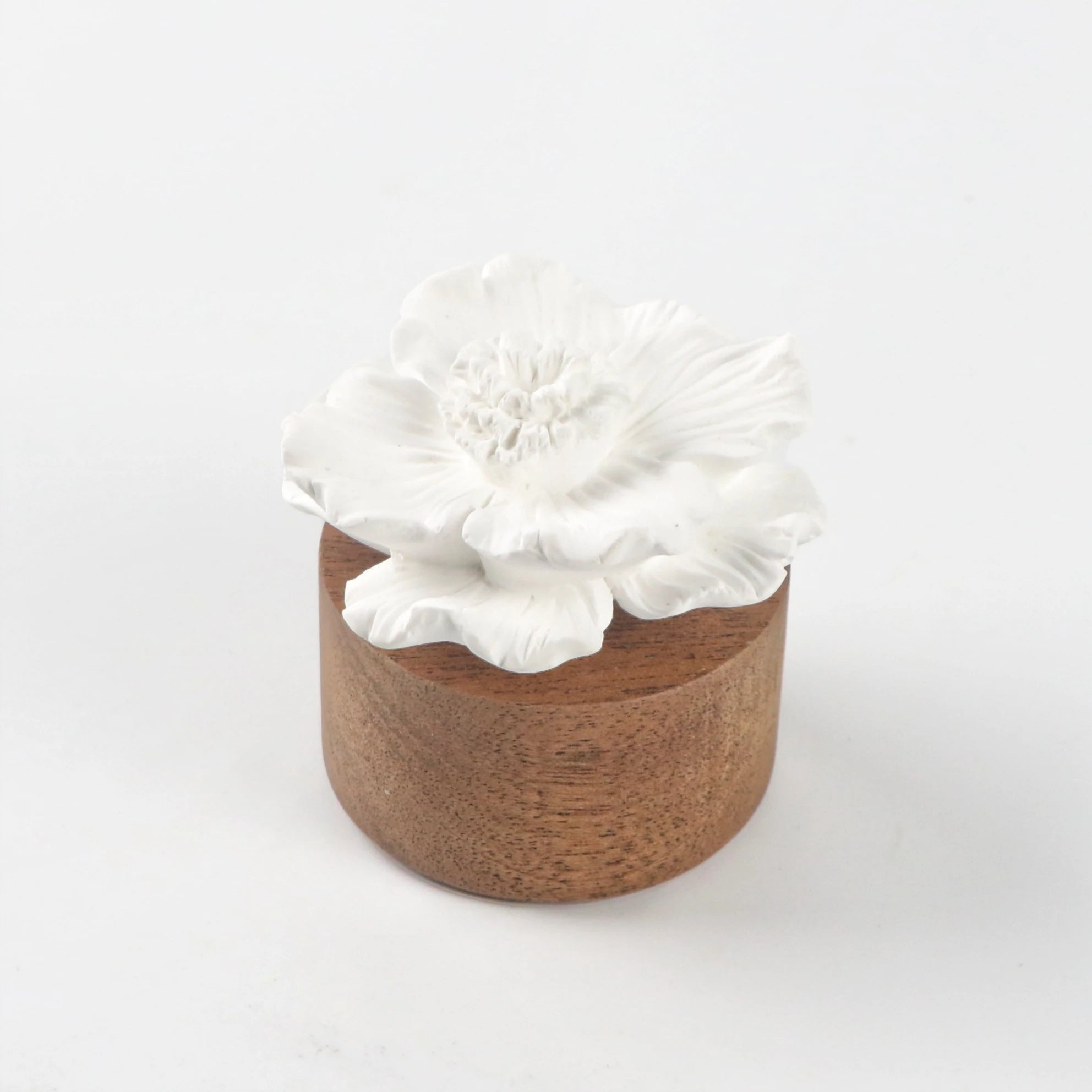 Handmade Porcelain Scented Ceramic Flower Aroma Plaster Air Freshener Wooden Based Home Aromatherapy Essential Oil Reed Diffuser
