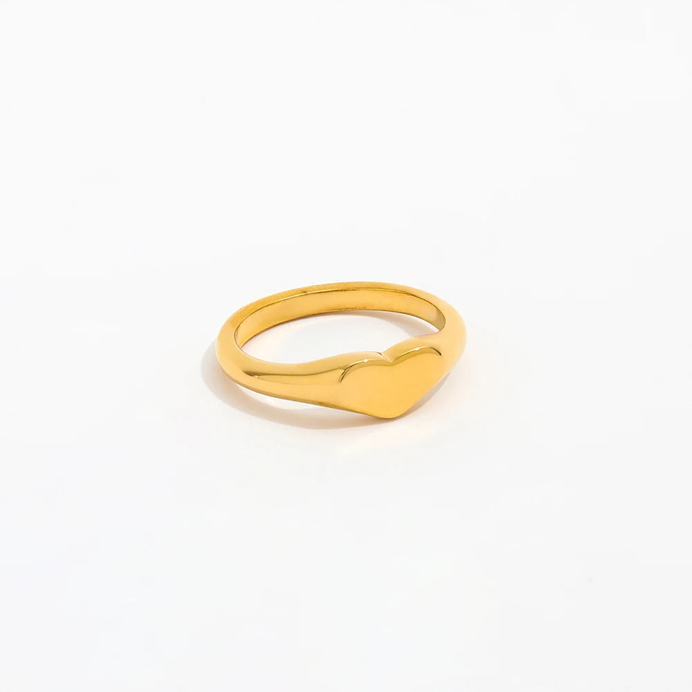 High End 18K Gold Heart Shape Stainless Steel Finger Rings for Women Stainless Steel Jewelry MegaBDM
