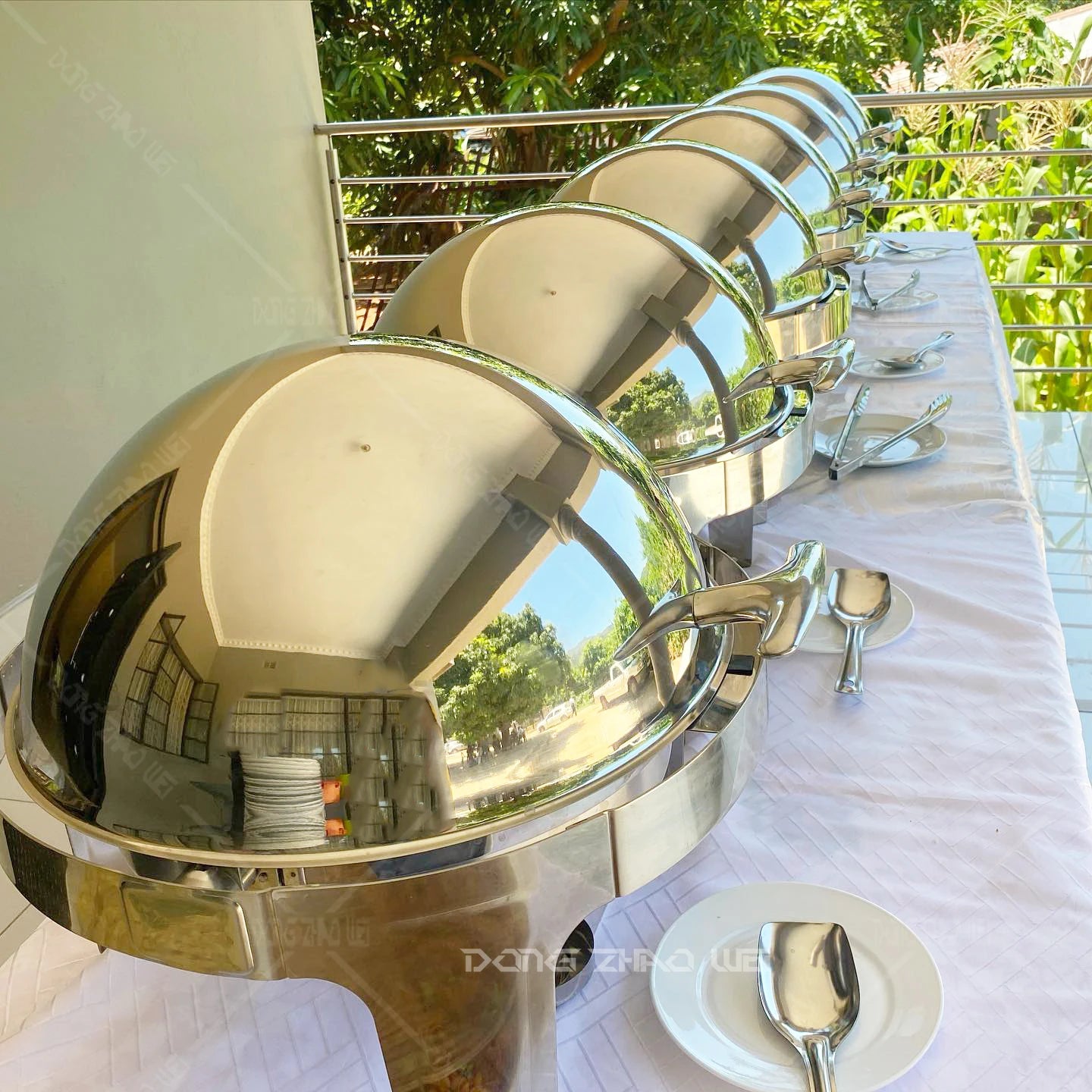 Hotel 201 Stainless Steel Commercial Round Chafing Dishes Silver Food Warmer Sliver Roll Top Chafing Dish With Handle