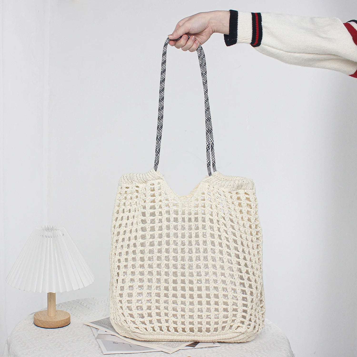2025 Summer New Fashion Women's Woven Hollowed out Knitted Large Capacity Beach Tote Bag Factory Wholesale Crochet Design
