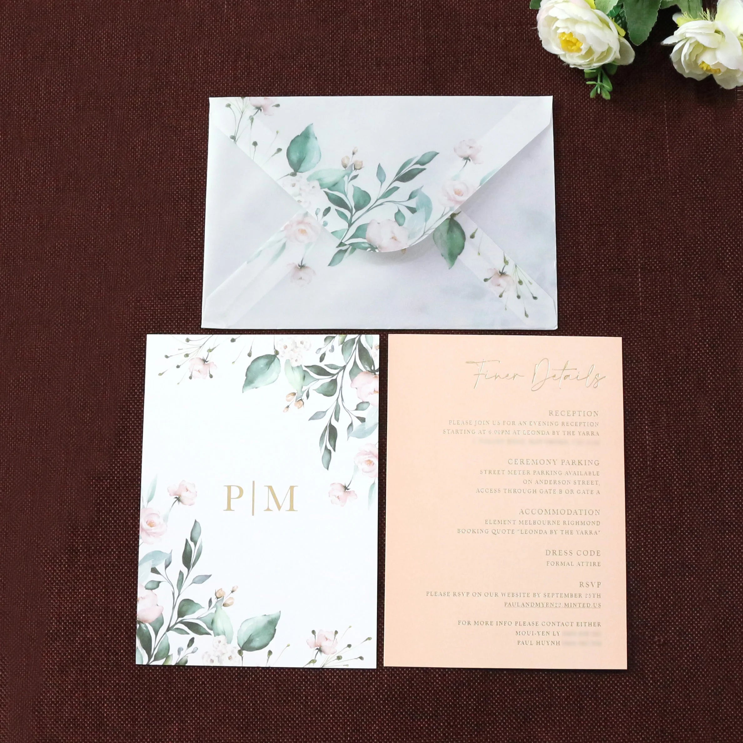 Hot Selling Custom Logo Paper Invitation Romantic Floral Pattern Translucent Vellum Envelope Paper Wedding Invitation Cards