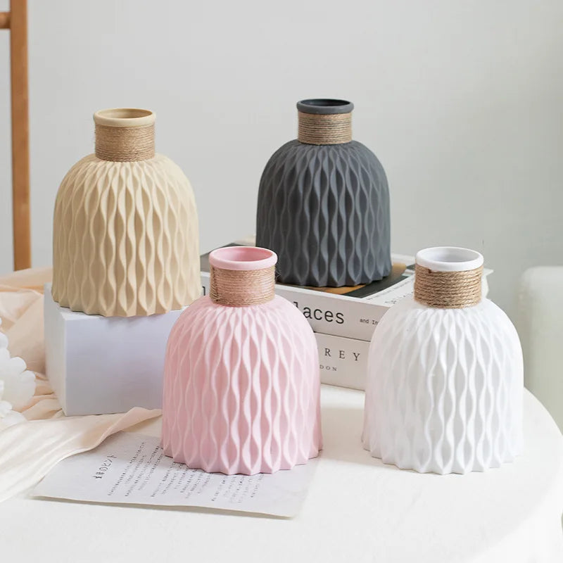Home Table Plastic Flower Vase for Arranging Decorative Flowers Plastic Vases Pot
