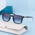 2024 Retro Men Women Sunglasses Good Quality UV400 Outdoor Driving Sun Glasses Wholesale Blue/Red/Grey Plastic Frames