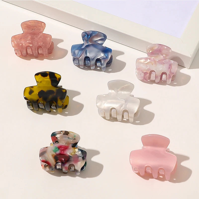 Small Size Resin Acetate Hair Claws Grab Clip Claw Disc Hair Decoration for Girls Scrub Shark Hairpins