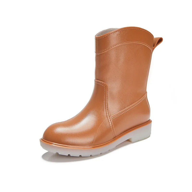 Fast Delivery Ladies PVC Rain Boots Trendy Mid Calf Waterproof Anti-Slip Women Rubber Gumboots for Autumn Winter Summer Low MOQ