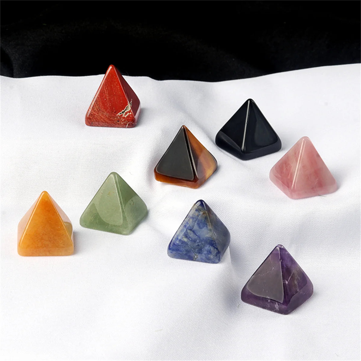 20mm Natural Amethyst Pyramid Crystal Craft Polished for Home Energy Decoration and Gift Ornament
